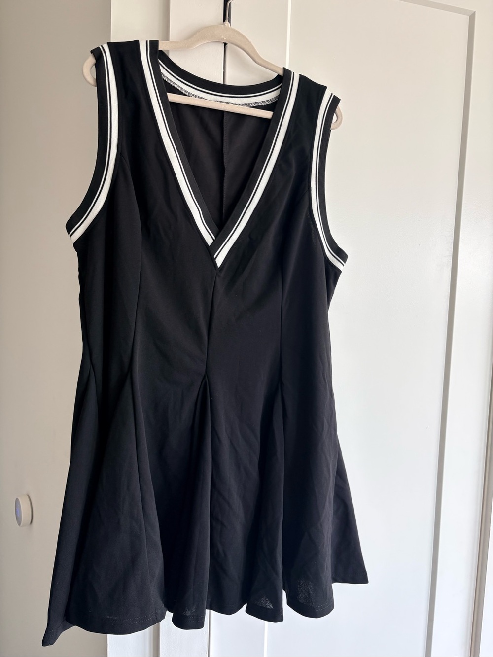Black Deep V-Neck Flirty Cheerleader Dress/Halloween Costume 🎃 NWOT